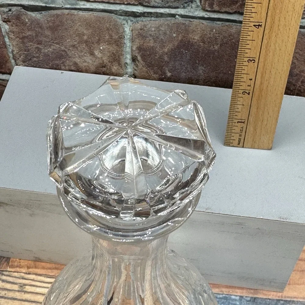 The Unbranded Brand vtg crystal